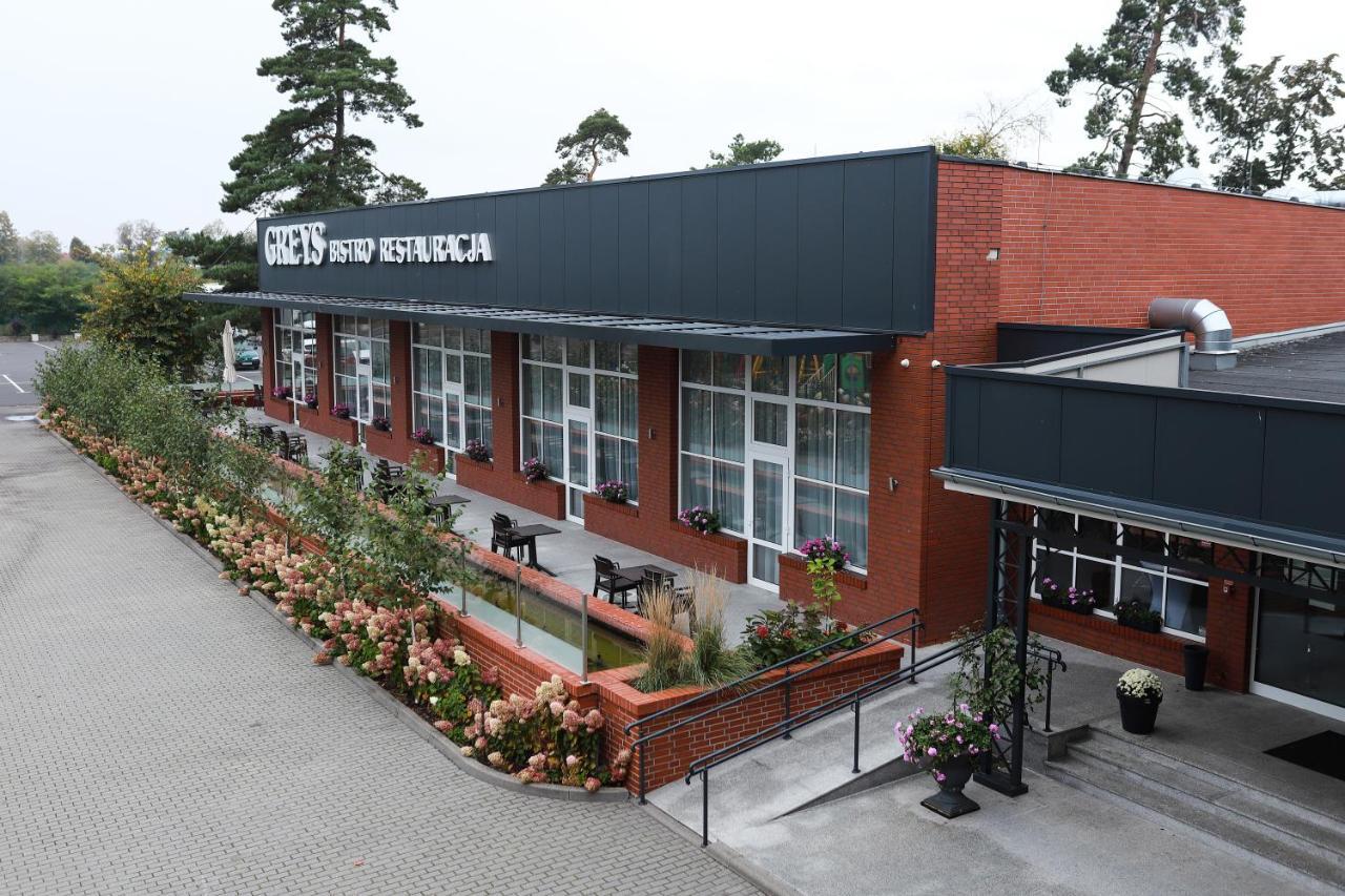 Hotel Greys Polonia Zasutowo ภายนอก รูปภาพ